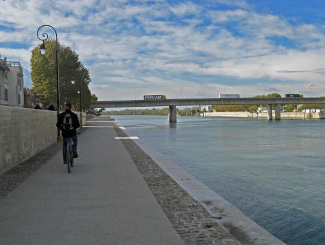 Quai Larmartime in Arles France